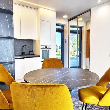 Apartament Genys Luxury Apartamentai 1 *